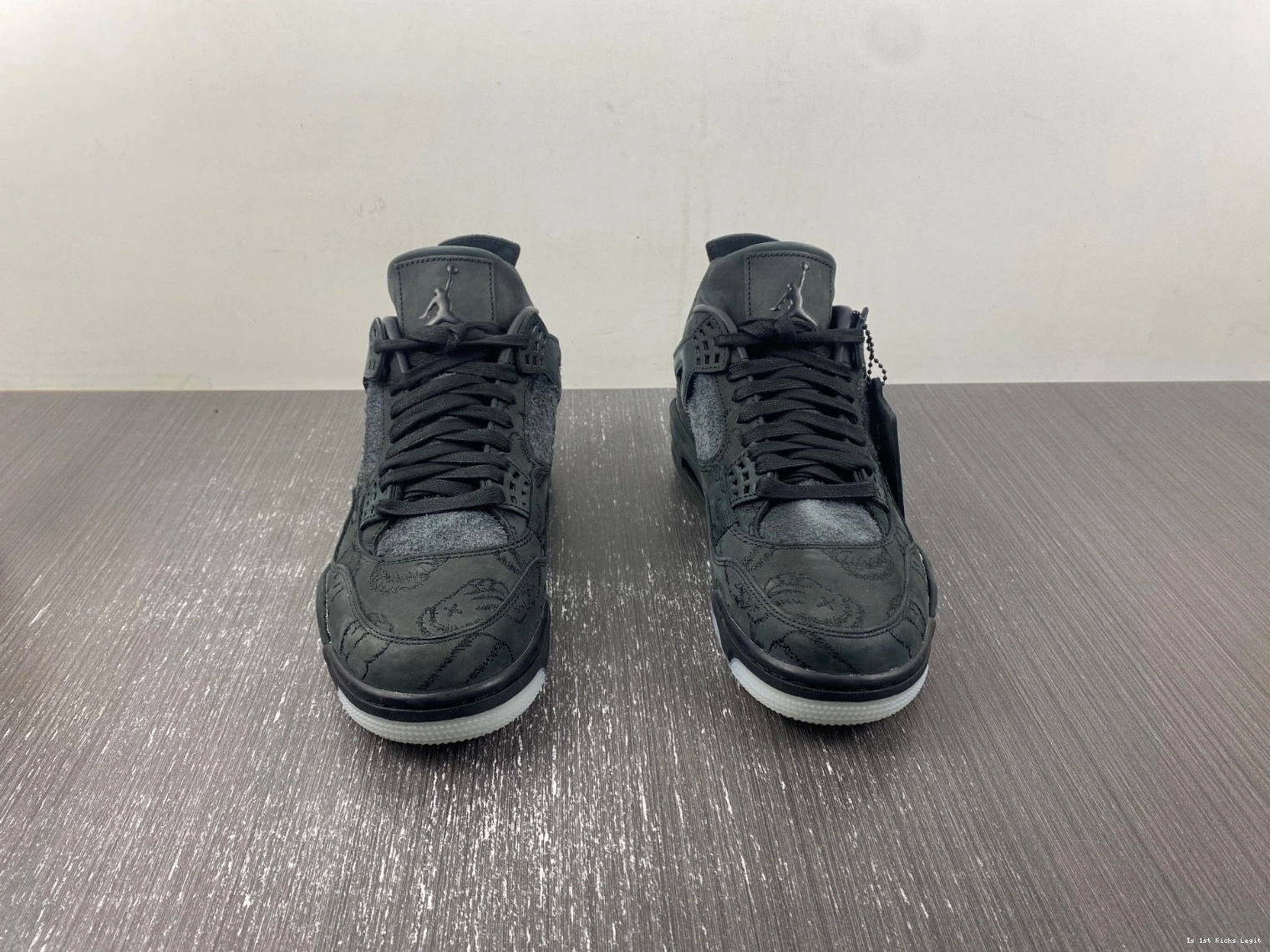 930155 'Black' Retro Air 001 KAWS 4 Jordan x - 0929